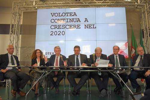 Volotea, continua a crescere nel 2020. Prima compagnia per numero di voli a Genova